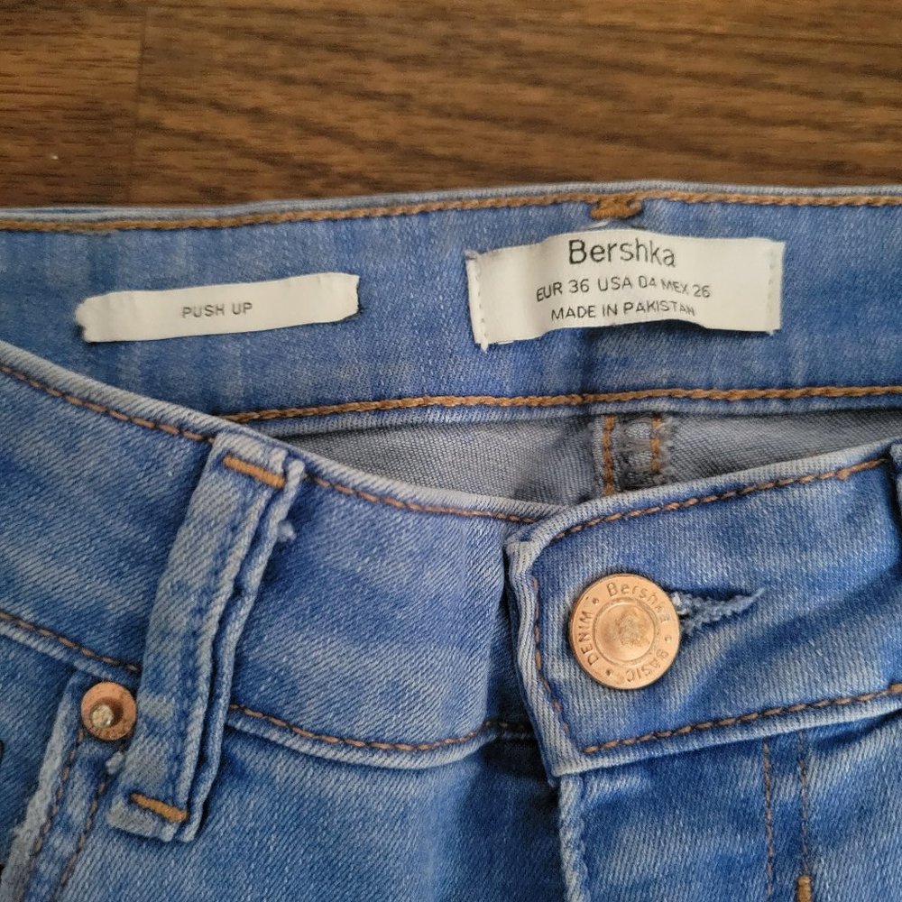 BERSHKA Pushup Skinny Jeans